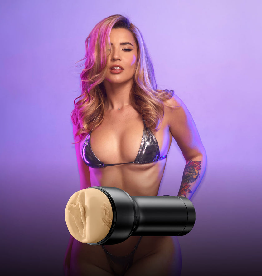 KIIROO-Agatha Vegas, and the FeelAgatha stroker